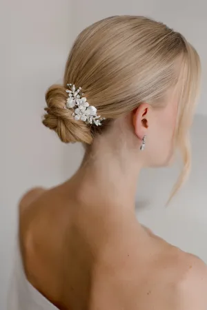 Francine - Silver Flower Bridal Clip