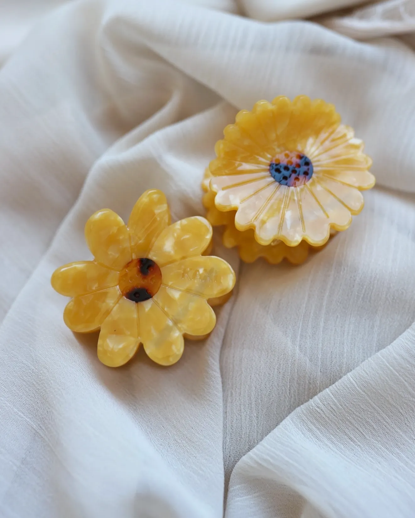 kaxi small flower clip