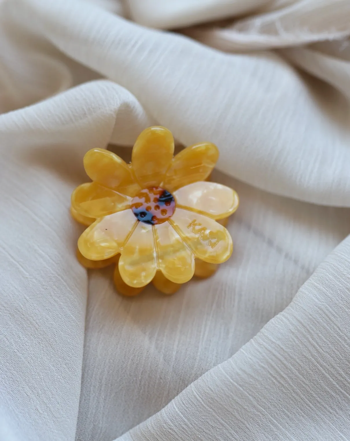 kaxi small flower clip