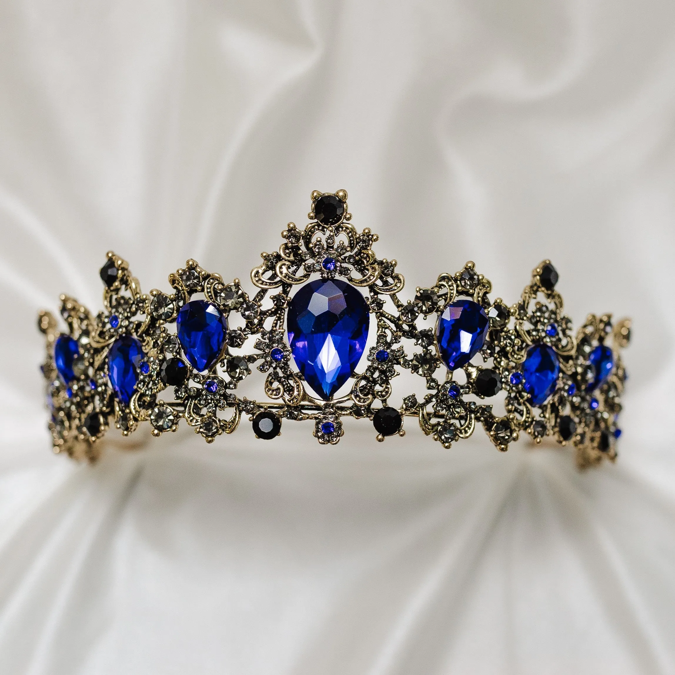 Michelle's Tiara in Faux Sapphire Blue & Antique Gold