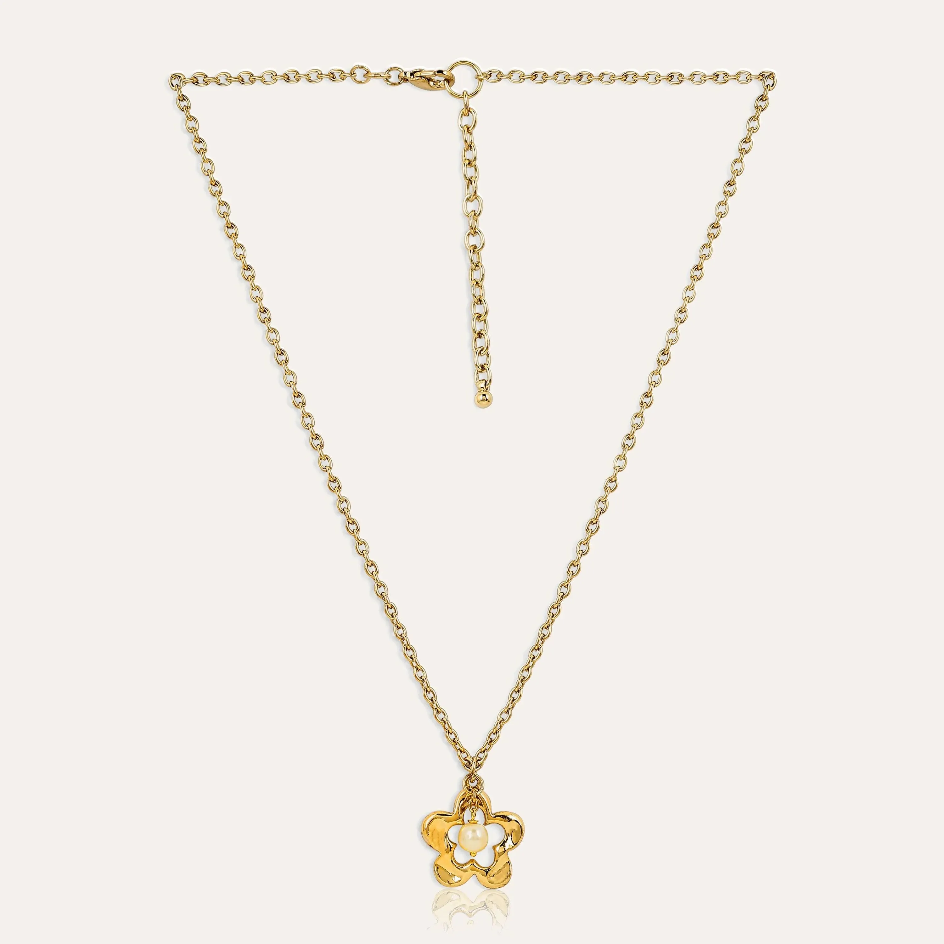 TFC Daisy Pearl Gold Plated Pendant Necklace