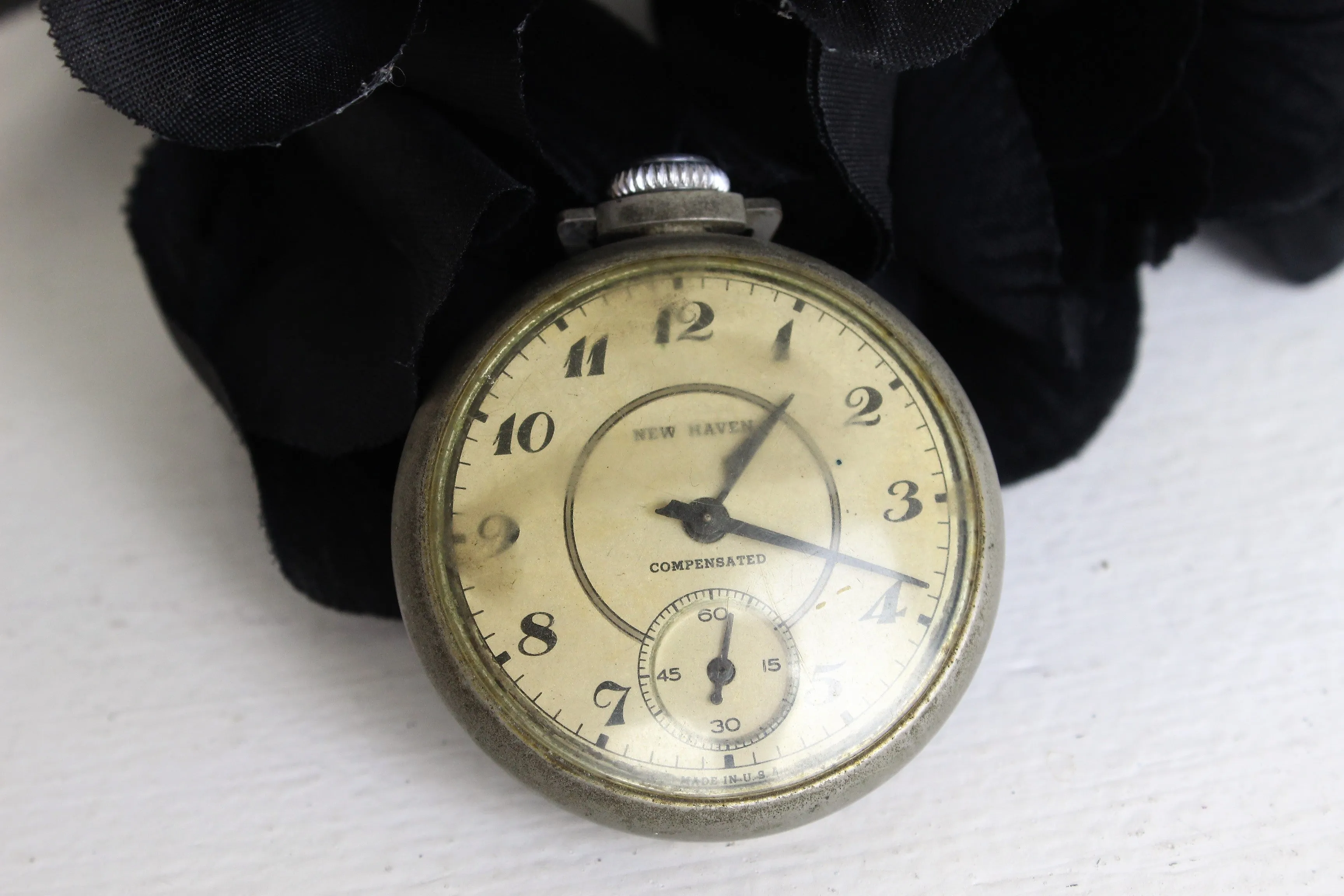 Vintage Antique 1920s Working Men's New Haven Compensated Pocket Watch