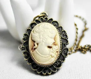 Wholesale Necklace Watch Vintage Style Bronze Steampunk Lovely Queen Head Pocket Watch For Xmas Gift