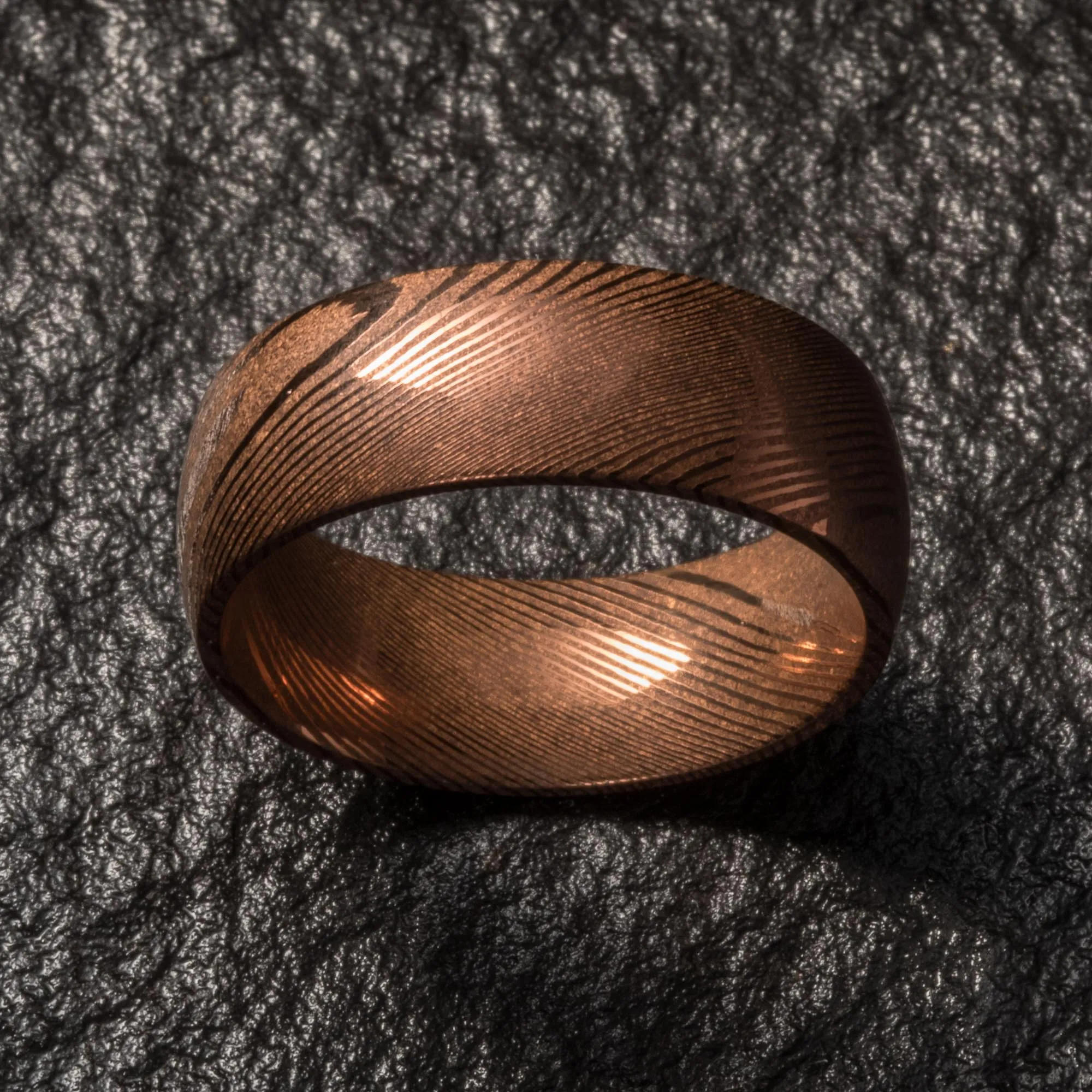 Wood Grain Damascus Steel Ring - Copper Minimalist